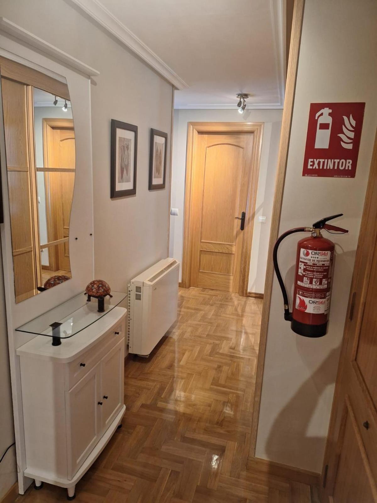 Apartamento Cueto โซโต เดล บาร์โก ภายนอก รูปภาพ